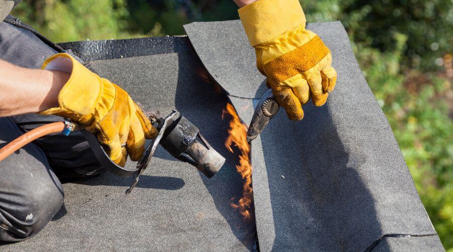 Expert new roof installation services in Bismarck, IL